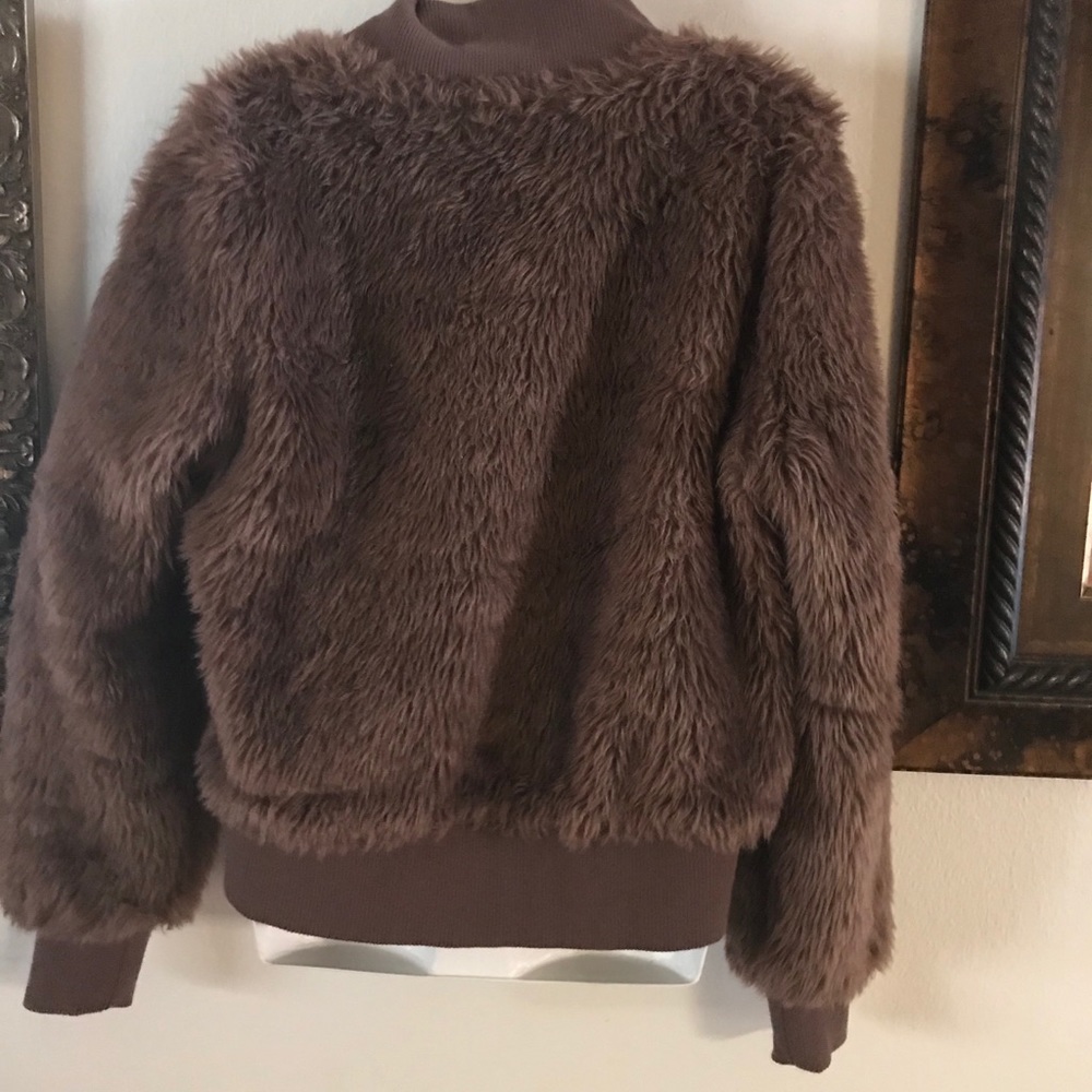 L jacket